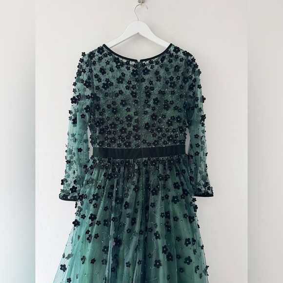 MAC DUGGAL Green Velvet Embellished Illusion Long Sleeve A Line Midi Dress 12 - Picture 12 of 13